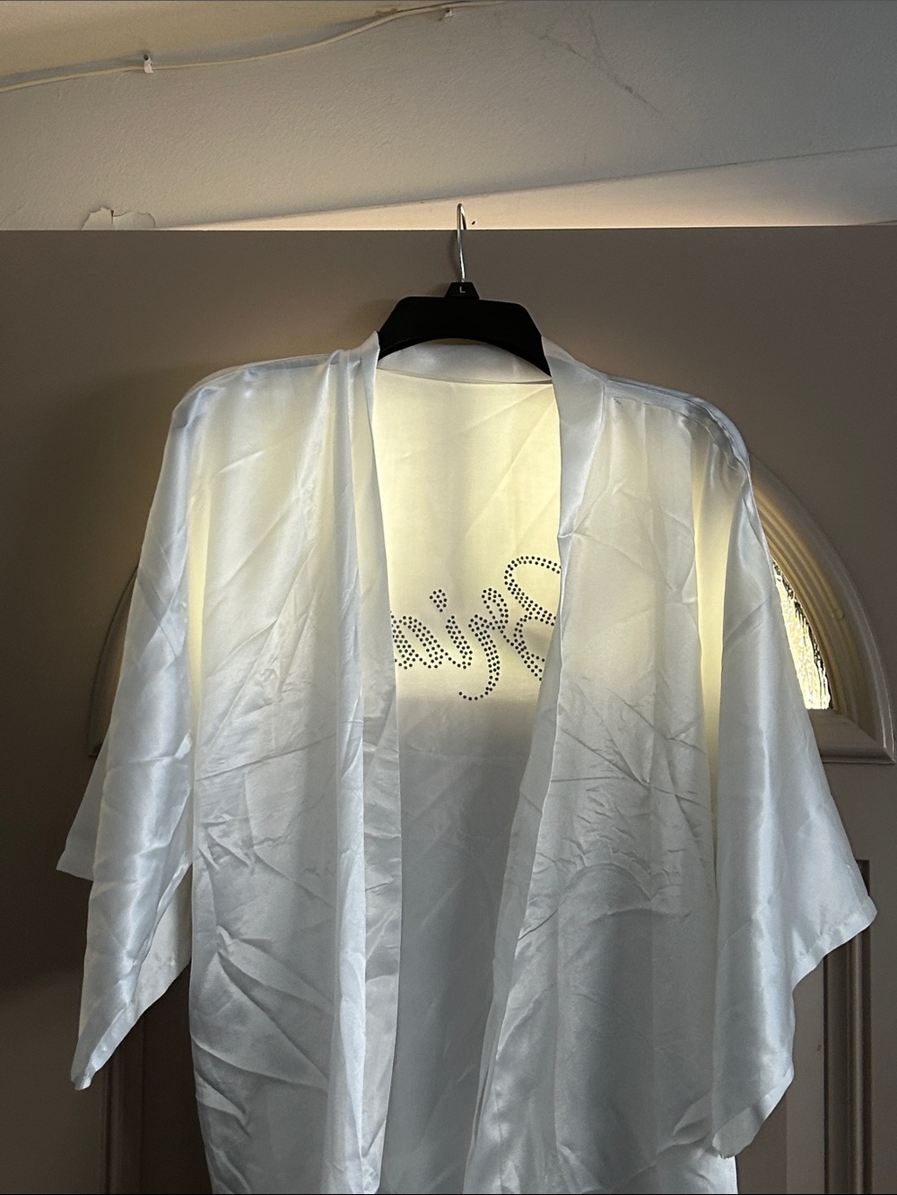 Bride Short Robe With Embellished “Bride” Script On Back With Short Sleeves - Picture 2 of 7